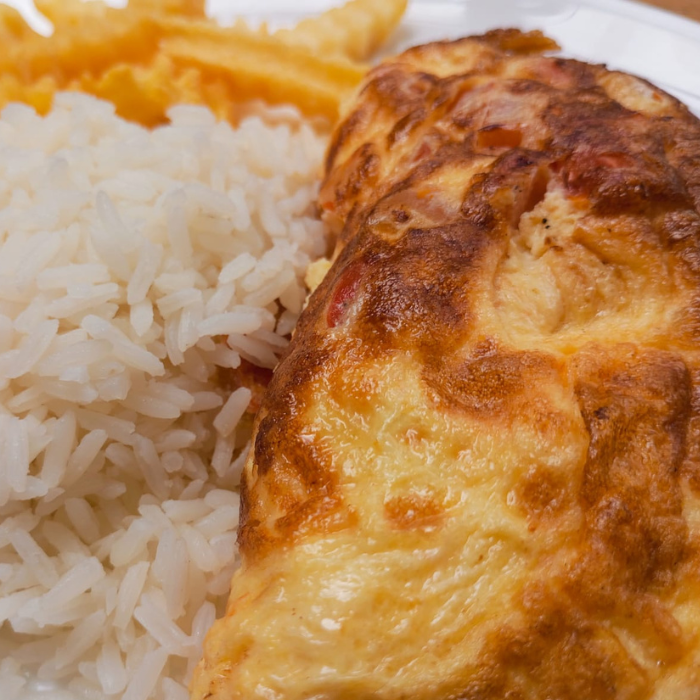 Omelete com muçarela e tomate Cozinha da chácara